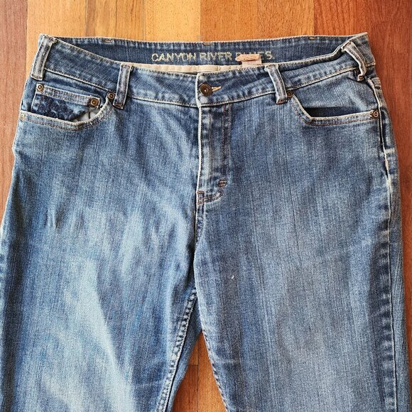 Canyon River Blues Embroidered Flap-Over Pocket Boot Cut Jeans Size 14 - Picture 6 of 14